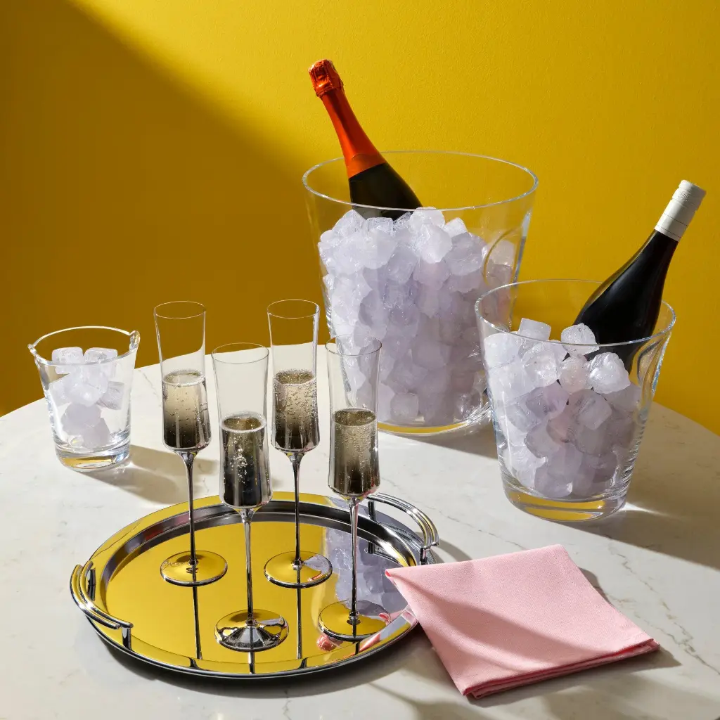 Glacier_Champagne_Cooler_28233-1050341_Glacier_Wine_Cooler_16579-1050735_Dream_Parade_Champagne_Glass_16579-1050735_01_13e34cf2-de19-4025-ae94-af63d9e19e17.webp