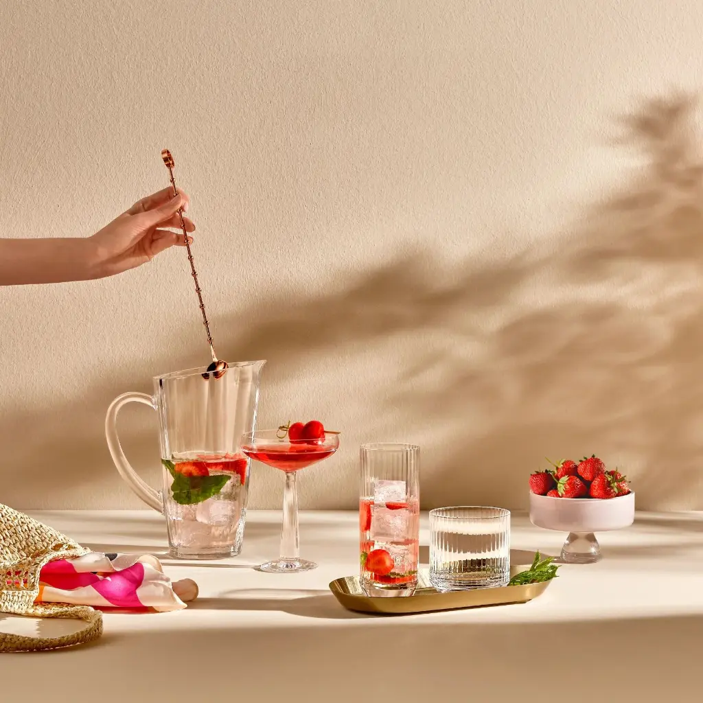 Hemingway_Jug_Big_Top_Coupe_Glass_Big_Top_High_Ball_Glass_Big_Top_Whisky_Glass_Bloom_Ice_Cream_Cub_46b0fedc-288f-40ad-8211-3c943e7dff89.webp