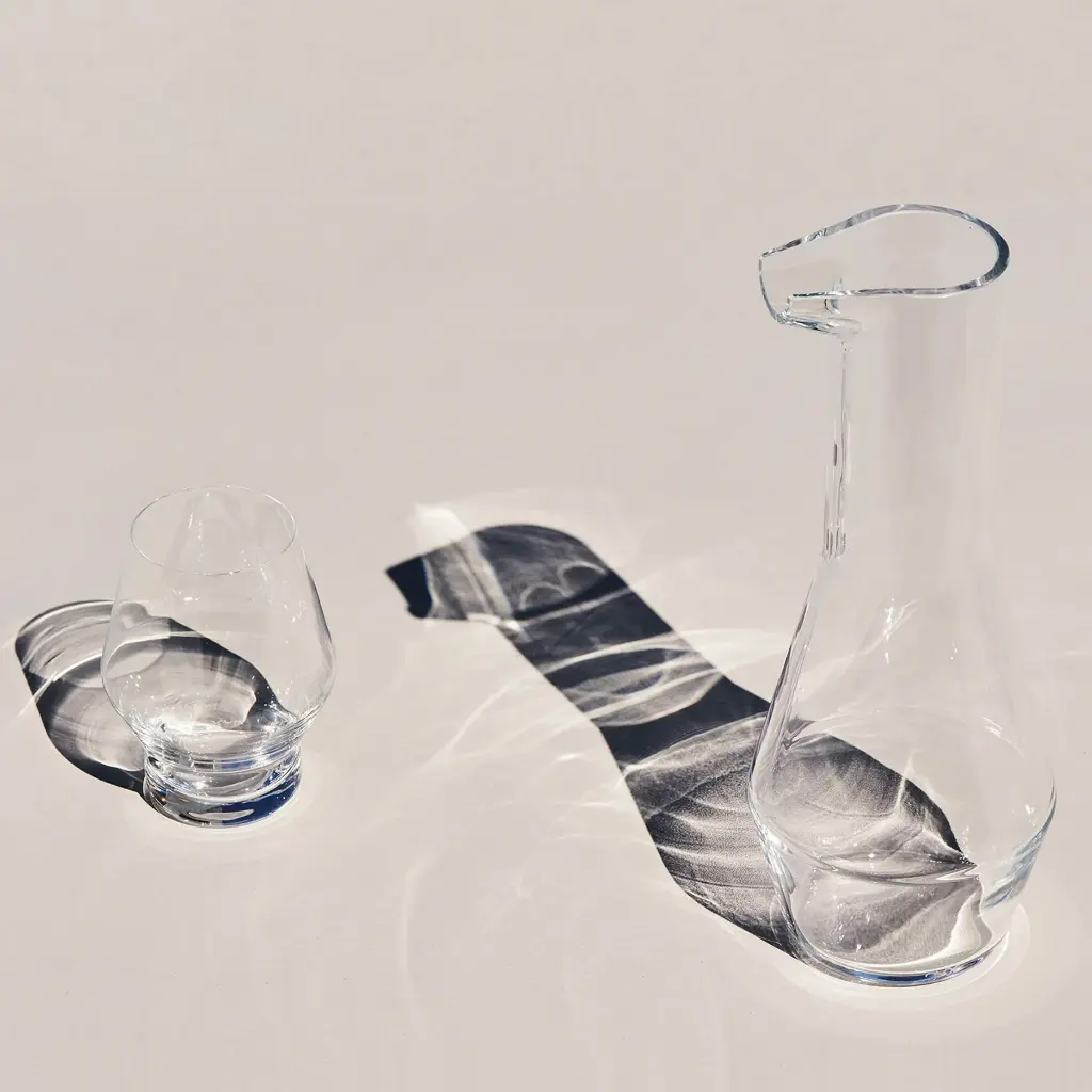 duzenlemeler_0004_Lifestyle_-_Beak_Water_Decanter___Glass_-_22374___28782_-_Clear.webp
